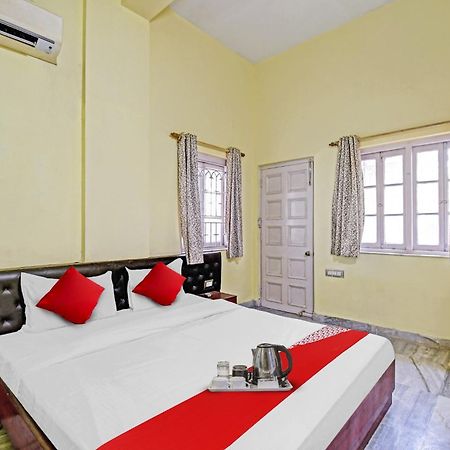 Hotel O R A Homestay Near Acropolis Mall Колката Екстериор снимка